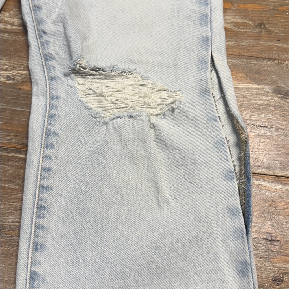 Good American Light Blue Ripped Straight Leg Jeans - Picture 3 of 7